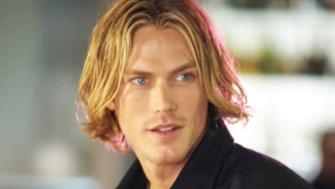 Jason Lewis Net Worth: $12 Million (actor)