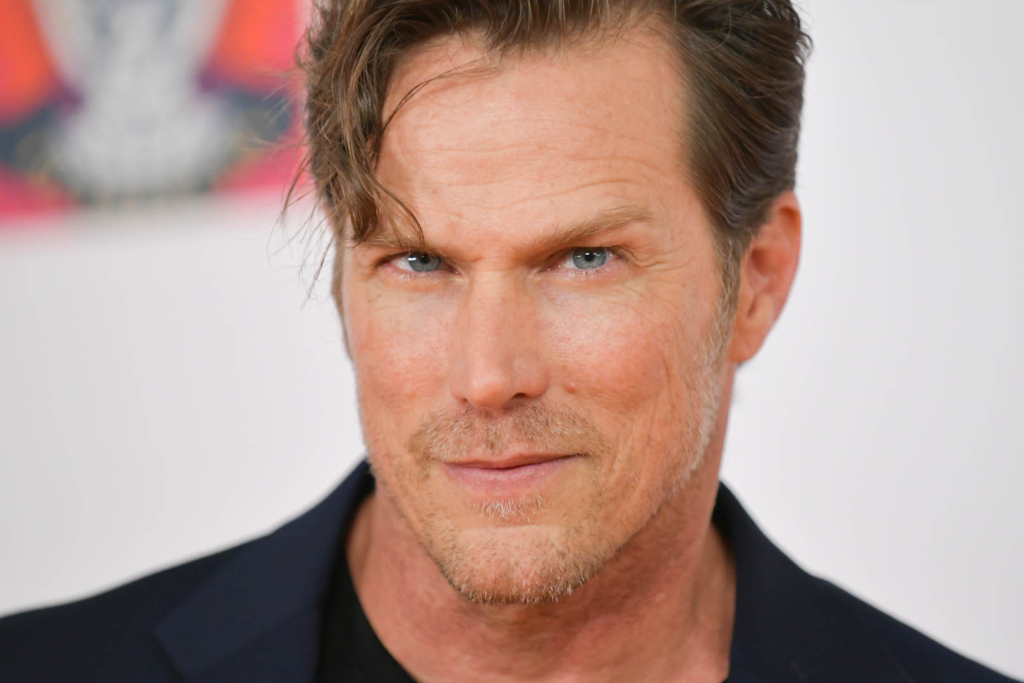 Jason Lewis Net Worth: $12 Million (actor)